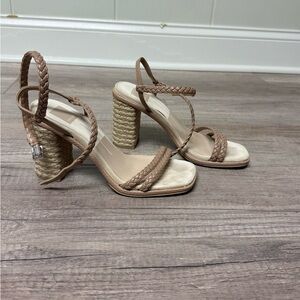 Dolce Vita Tan Braided Strap Women’s Sandals